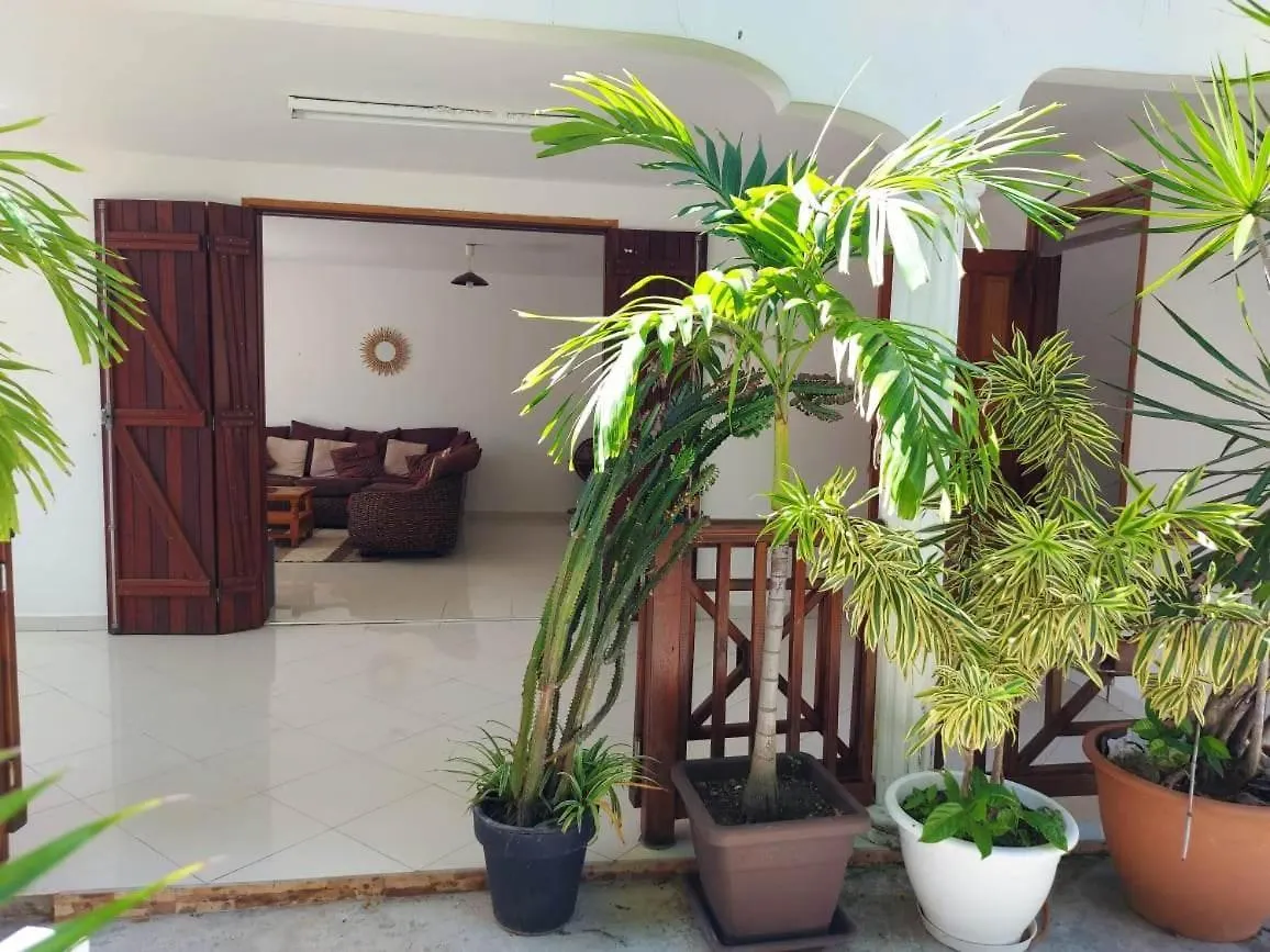 Magnifique Maison Creole, 3 Chambres, Vue Mer Pointe-Noire